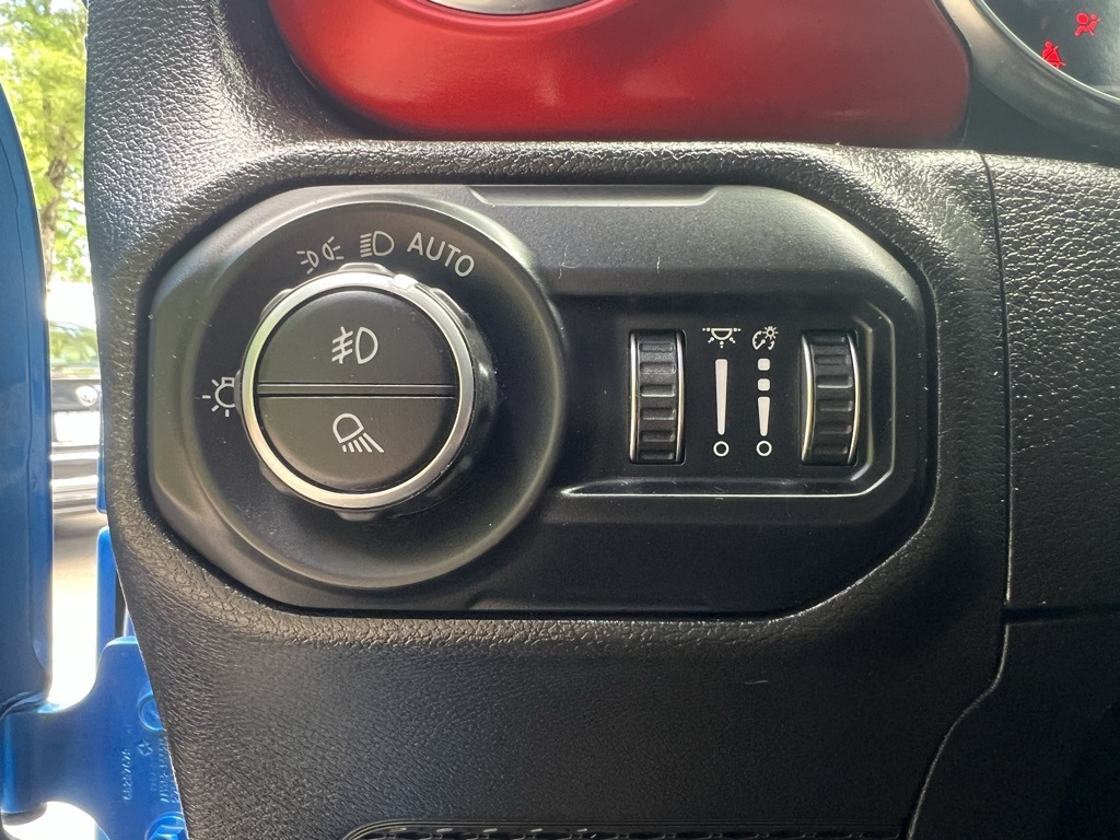 2022 Jeep Gladiator Rubicon photo 13