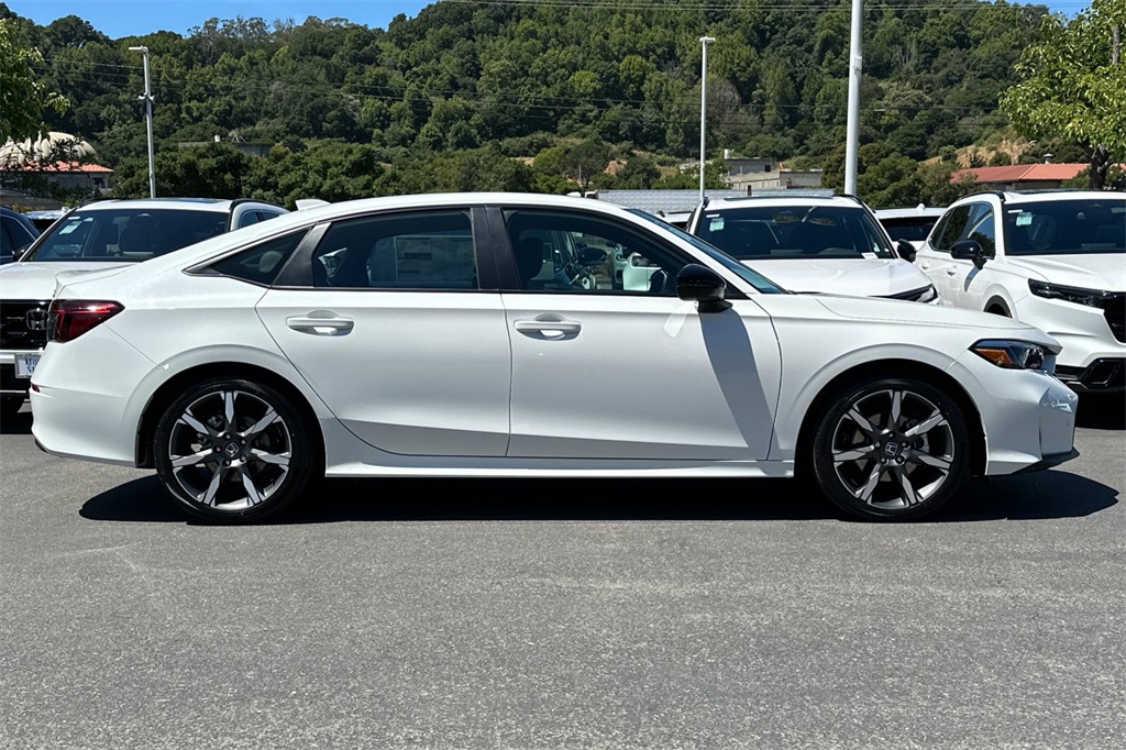 2025 Honda Civic Hybrid Sport Touring photo 3
