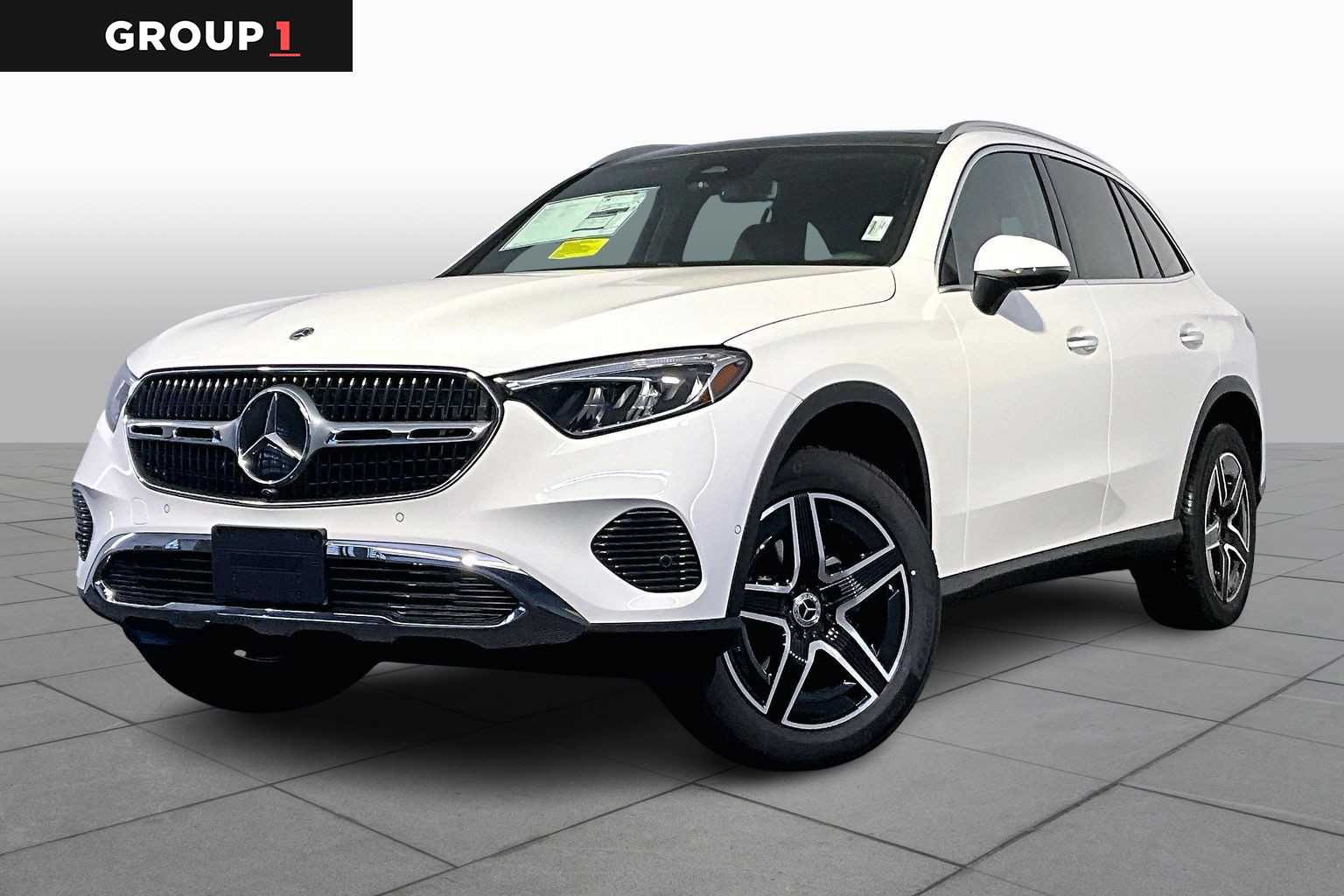 2026 Mercedes-Benz GLC Base's photo