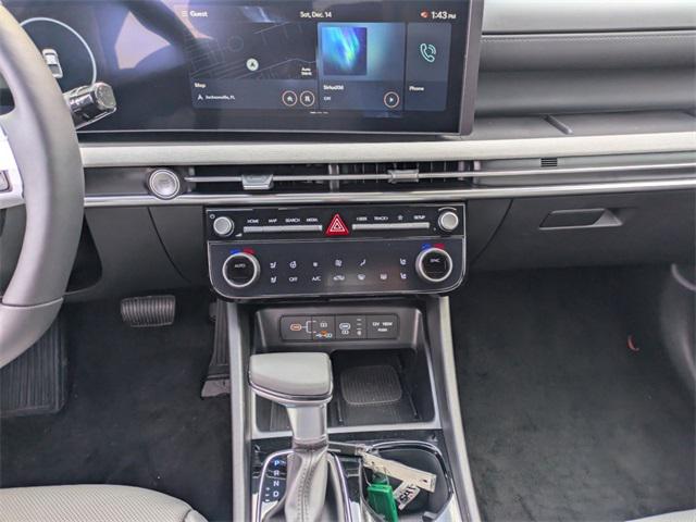 2025 Hyundai Santa Cruz Limited photo 15