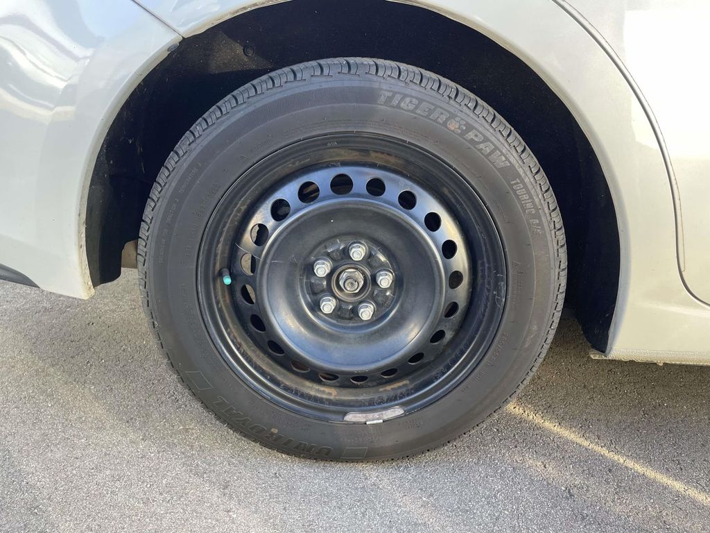 2020 Subaru Impreza Base photo 4