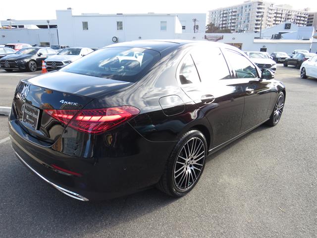 2025 Mercedes Benz C 300 4MATIC photo 4