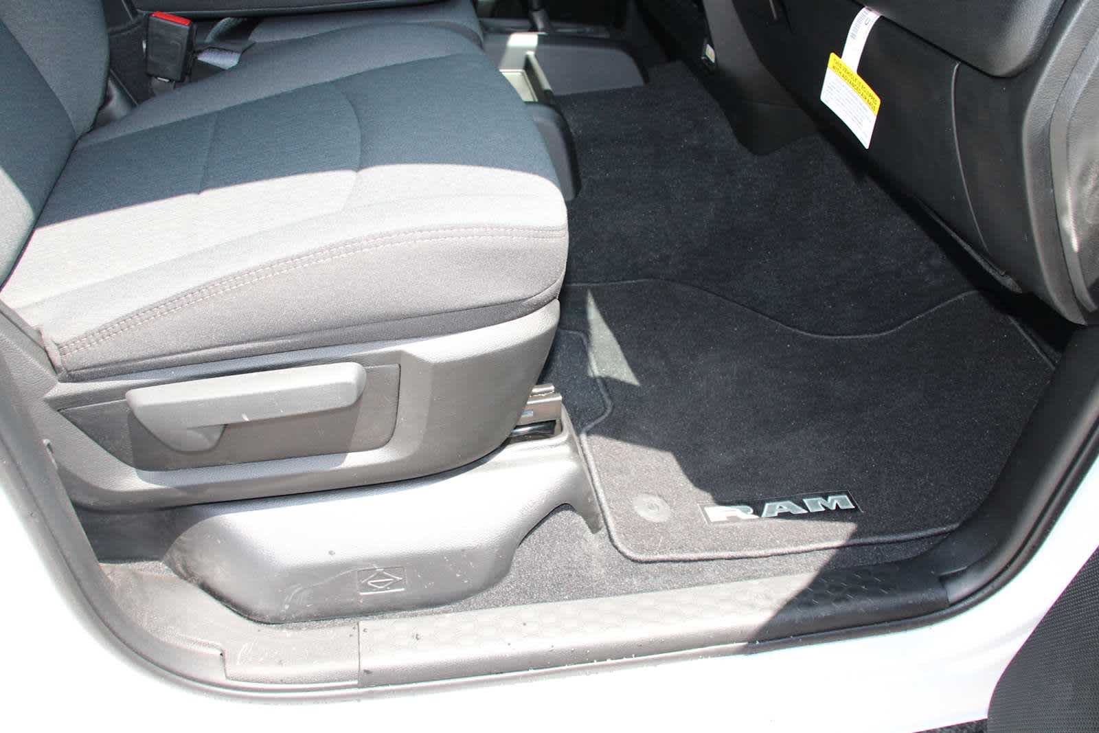 2024 Ram 2500 Tradesman photo 39