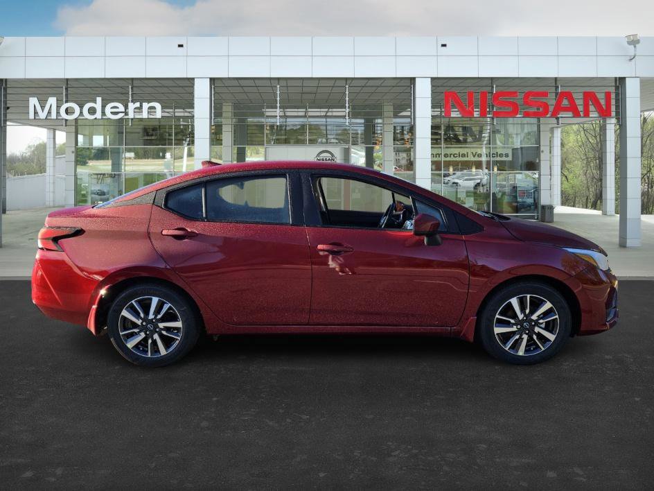 2025 Nissan Versa SV photo 3