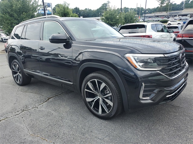 2025 Volkswagen Atlas SEL Premium R-Line photo 2