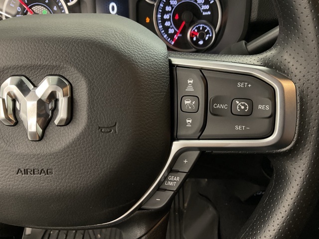 2026 Ram 2500 Tradesman photo 13