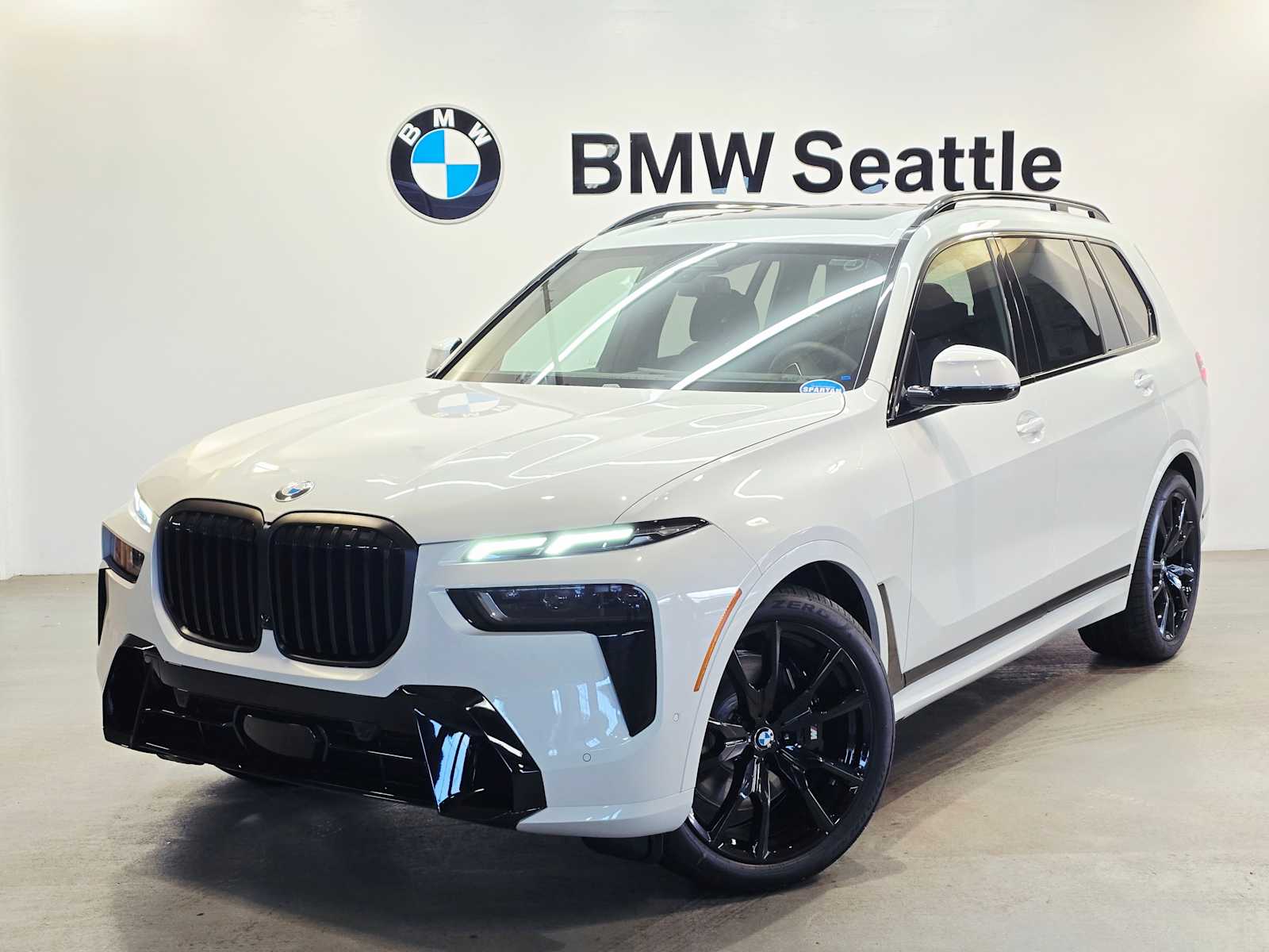 2026 BMW X7 40i's photo