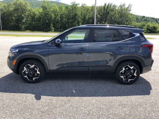2026 Kia Seltos EX photo 6
