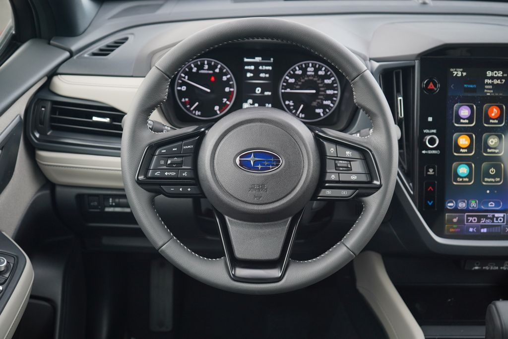 2025 Subaru Forester Premium photo 9