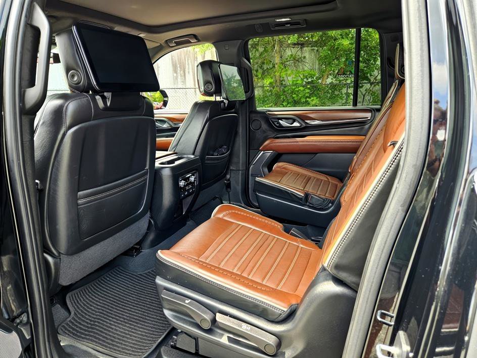 2023 Gmc Yukon XL Denali Ultimate photo 8