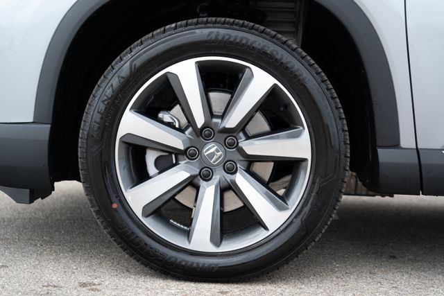 2025 Honda Pilot Elite photo 10