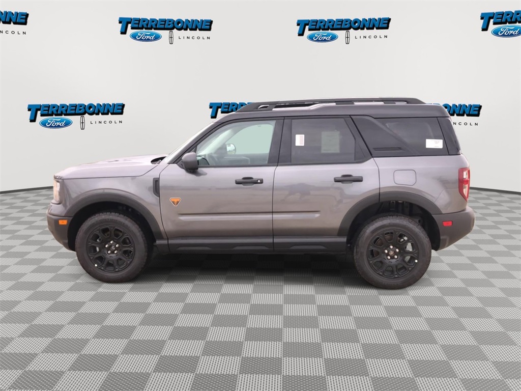 2025 Ford Bronco Sport Badlands photo 2