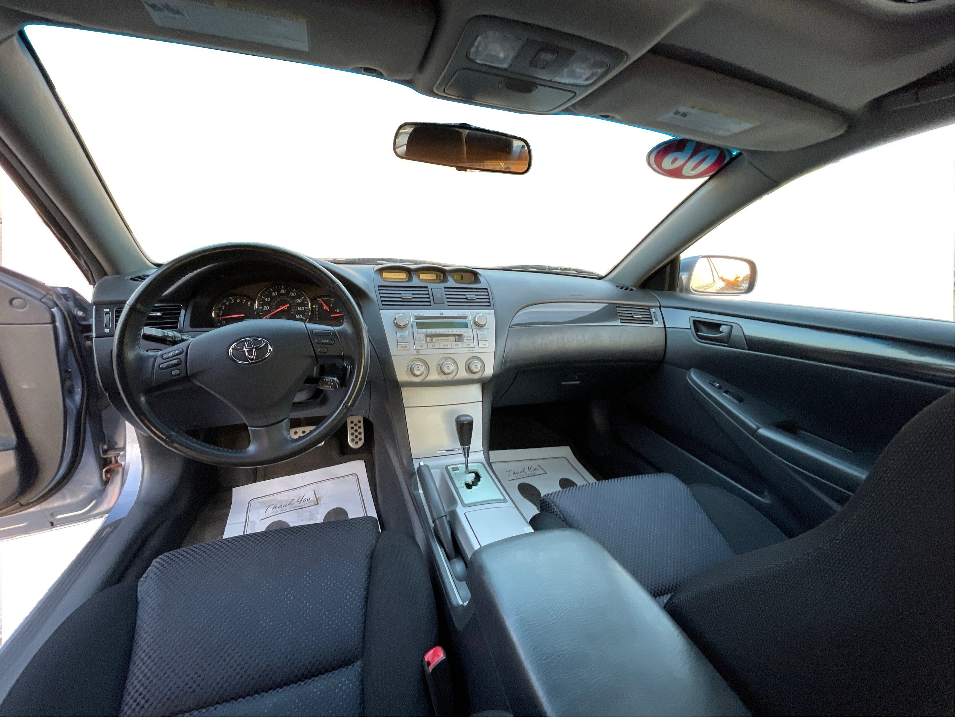 2006 Toyota Camry SE photo 17