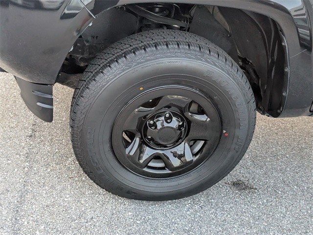 2022 Toyota Tacoma SR photo 5