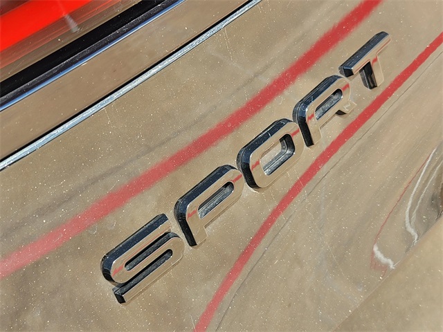 2024 Land Rover Range Rover Sport SE photo 11