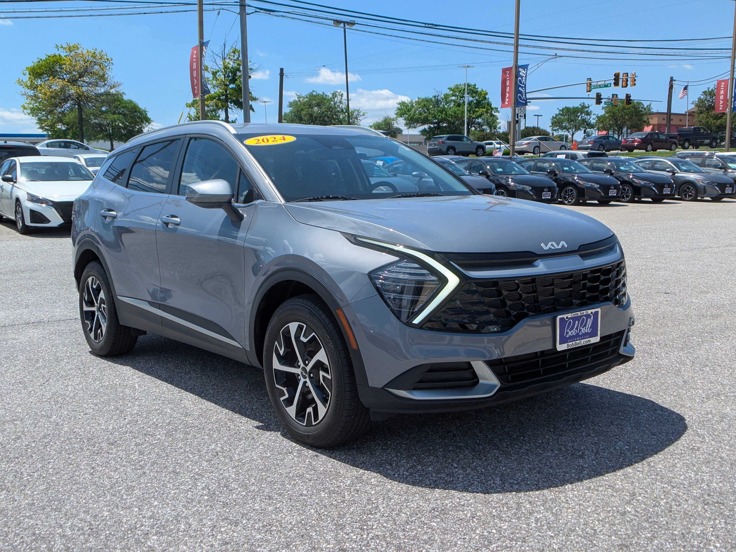 2024 Kia Sportage EX photo 2