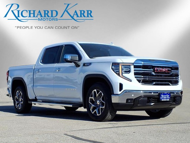 2026 GMC Sierra 1500 SLT's photo