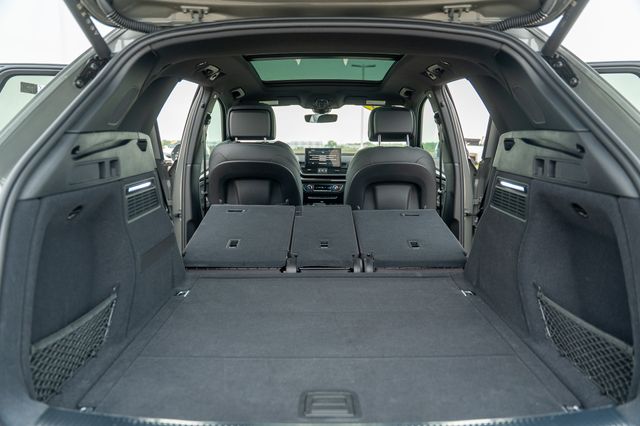 2024 Audi SQ5 Premium Plus photo 18