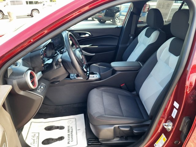 2025 Chevrolet Trax photo 11