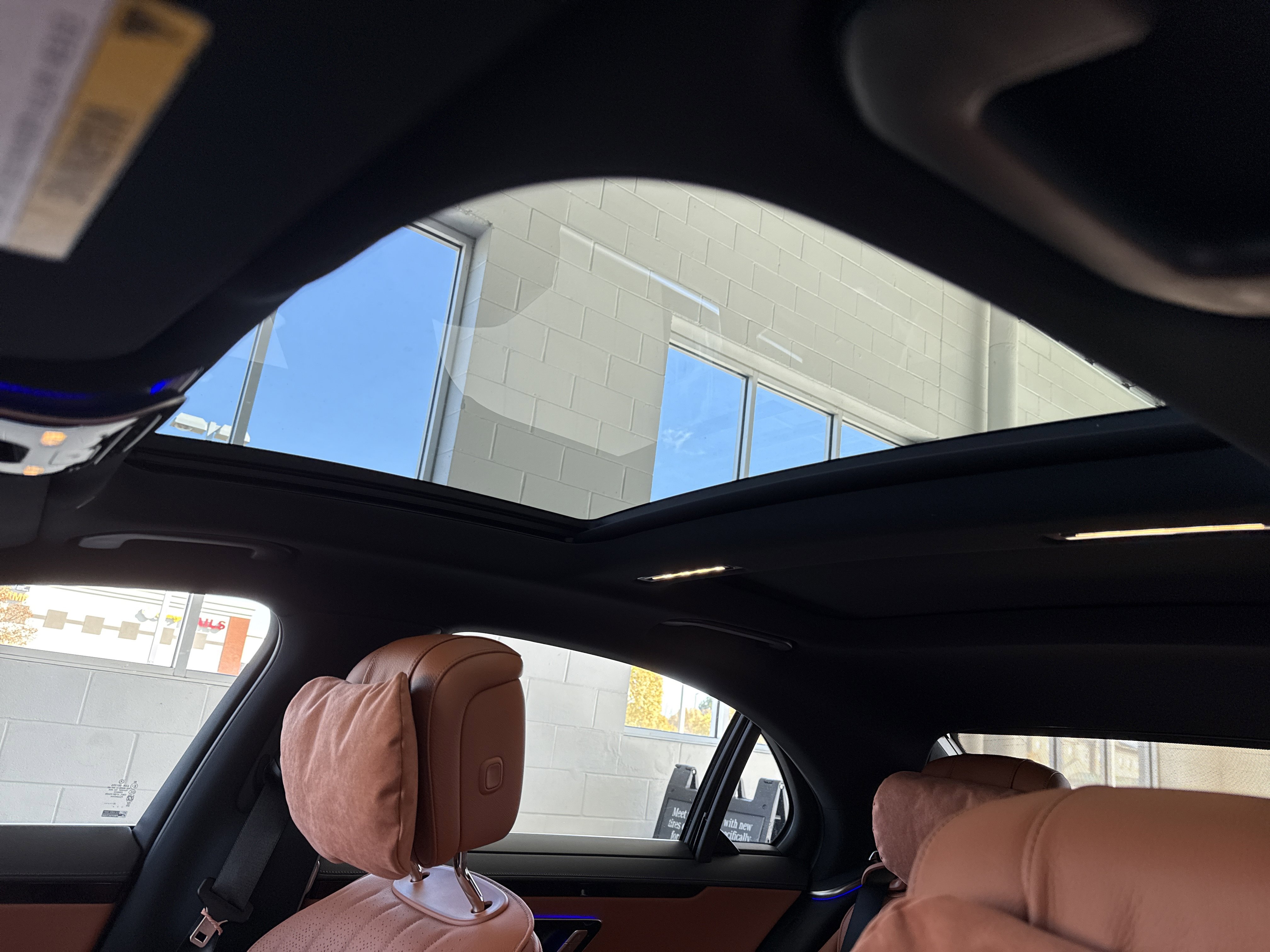 2026 Mercedes Benz S 500 4MATIC photo 3