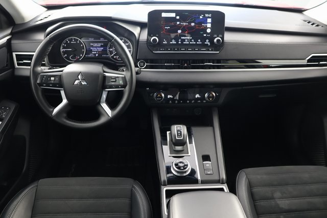 2024 Mitsubishi Outlander SE Ralliart photo 2