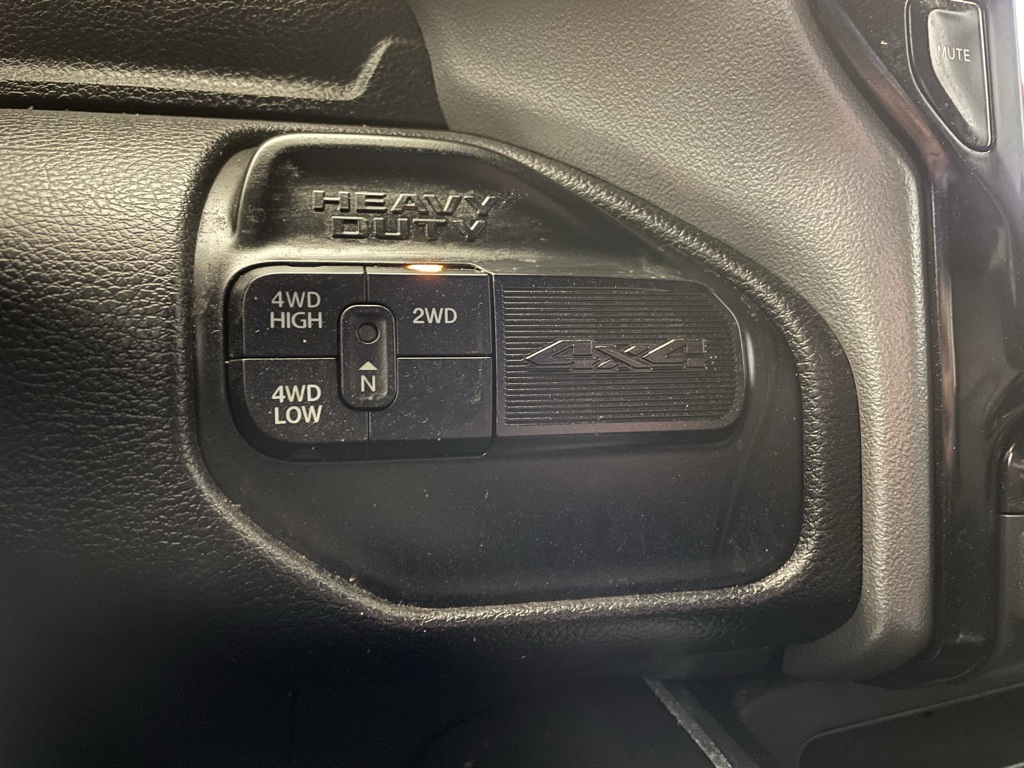 2024 Ram 3500 Laramie photo 15