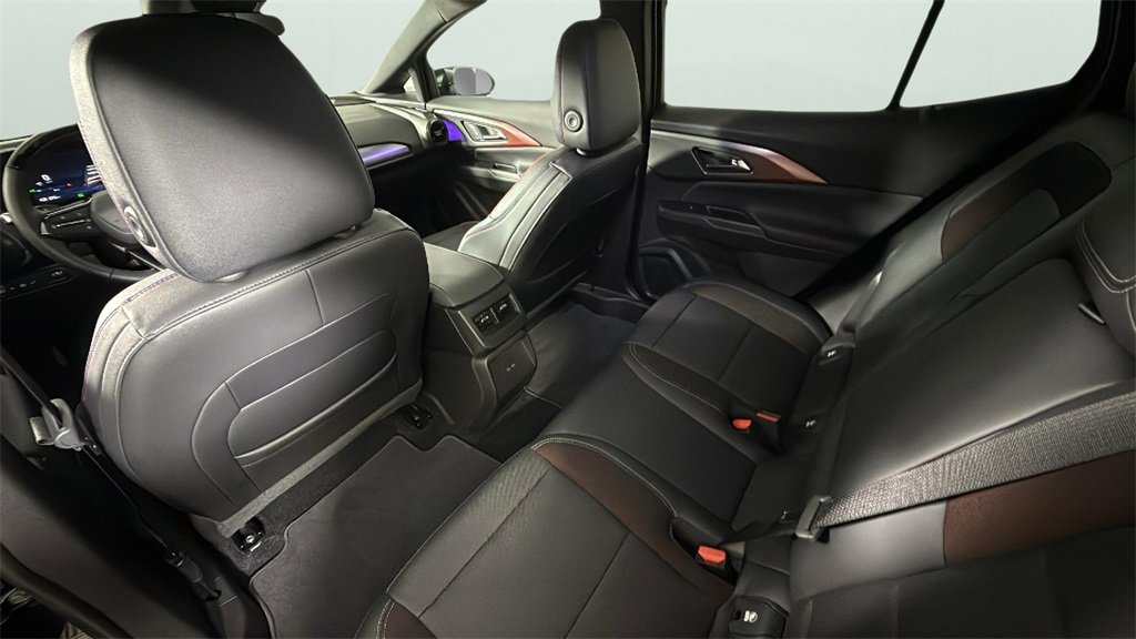 2024 Chevrolet Equinox EV 3RS photo 29