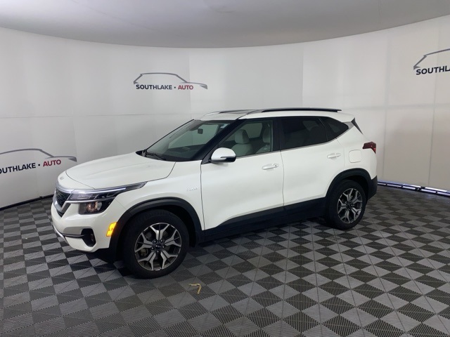 2023 Kia Seltos EX photo 3