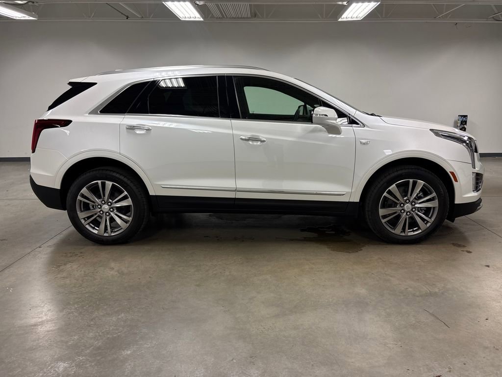 2025 Cadillac XT5 Premium Luxury photo 14