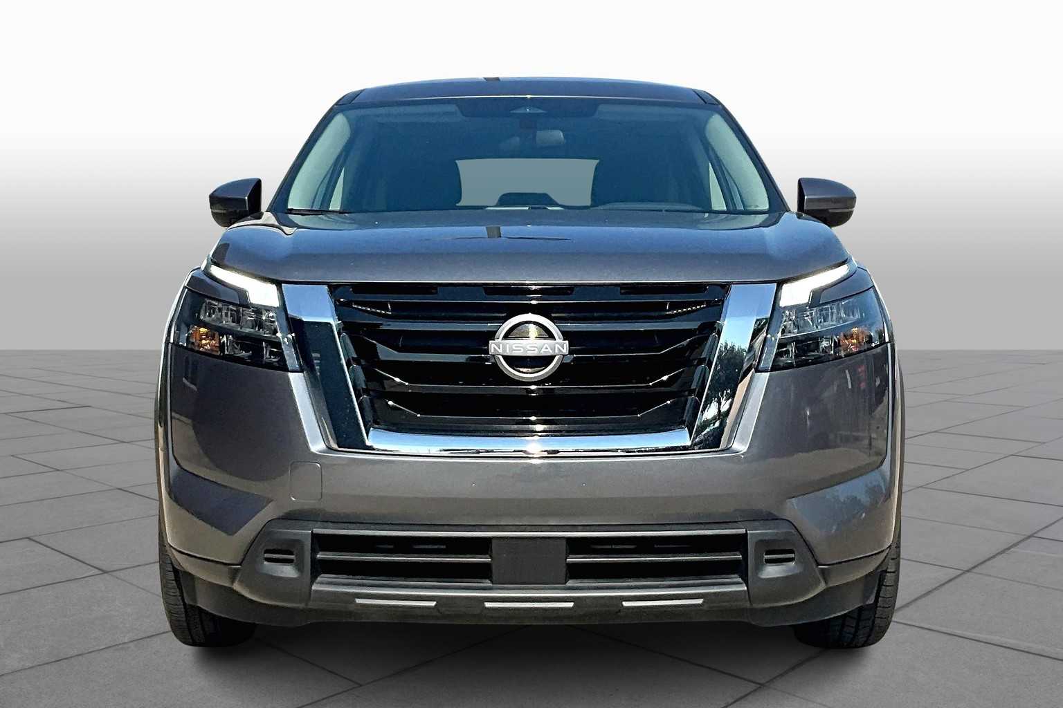 155　Nadia S 2025 Nissan Pathfinder Platinum Baxley GA | Woody Folsom