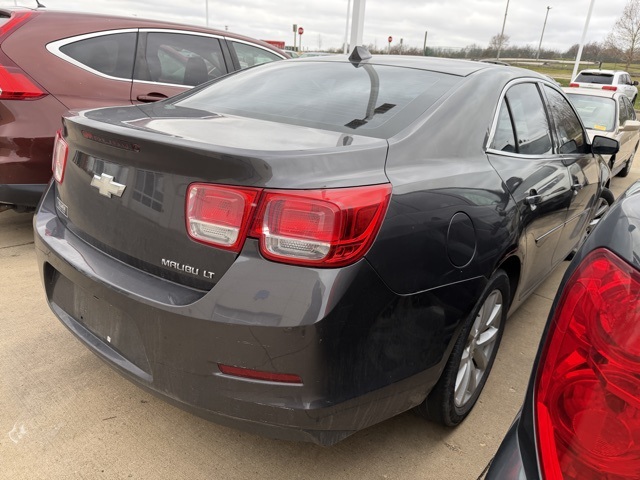 2013 Chevrolet Malibu 2LT photo 2