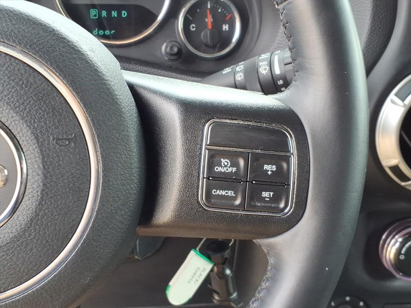 2018 Jeep Wrangler Unlimited Sahara photo 15