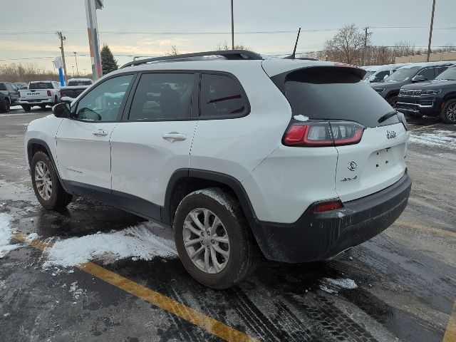2022 Jeep Cherokee Latitude Lux photo 4