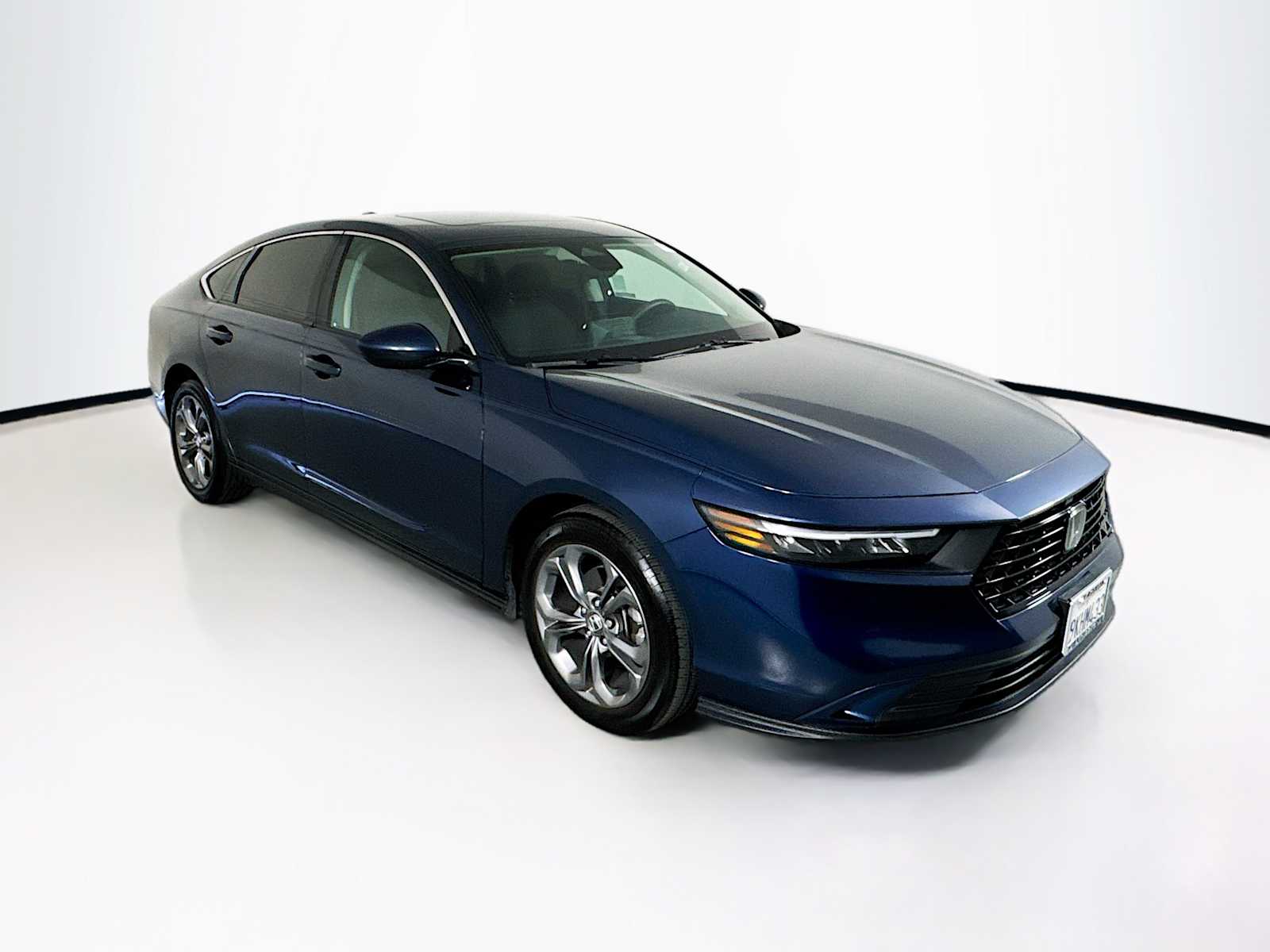 2024 Honda Accord EX's photo