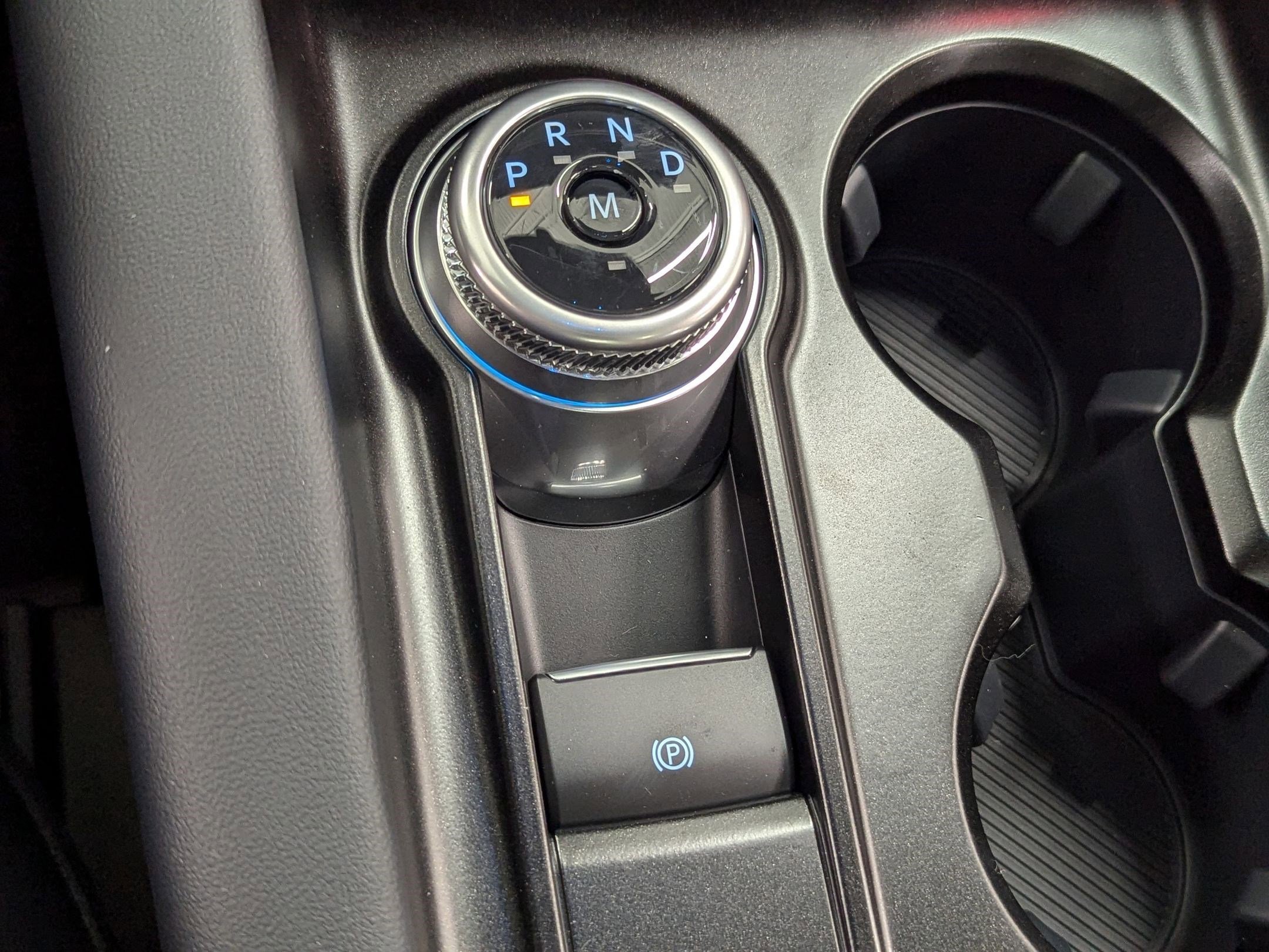 2025 Ford Explorer ST photo 13
