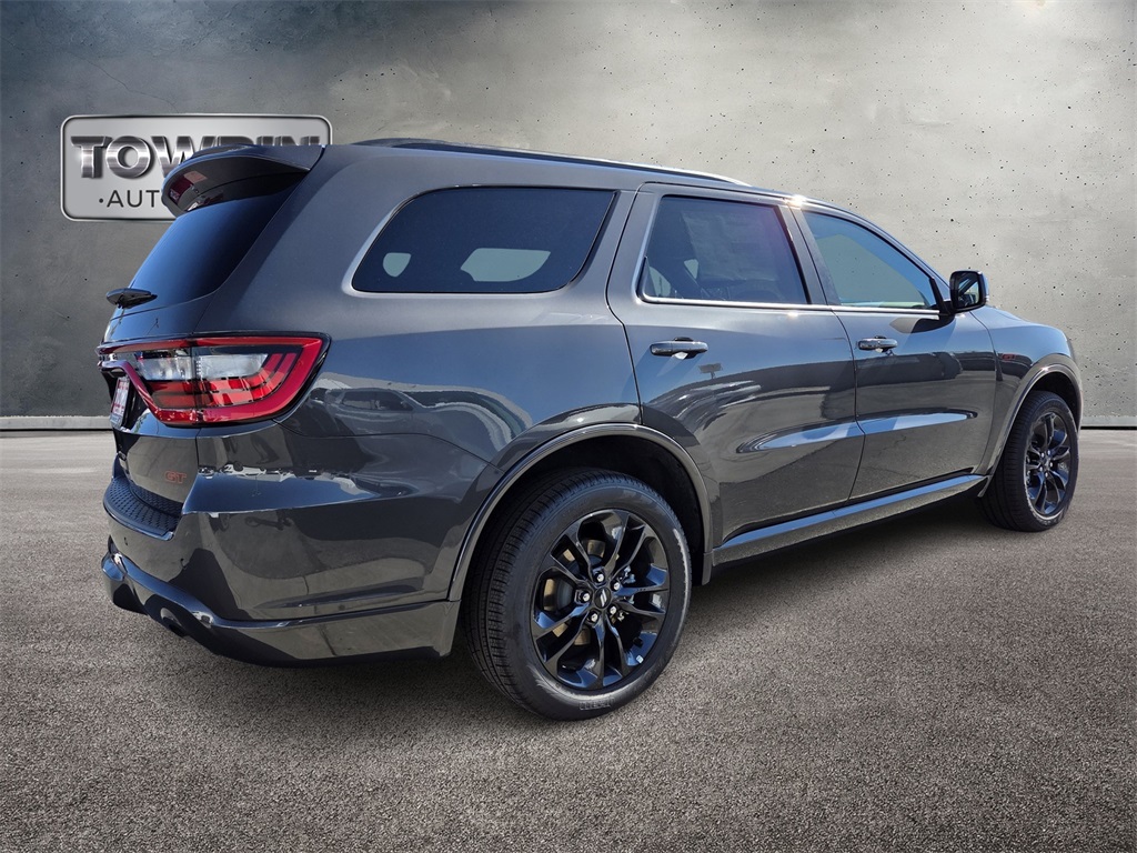 2025 Dodge Durango GT Plus photo 3