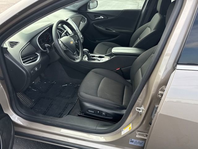 2024 Chevrolet Malibu 1LT photo 8