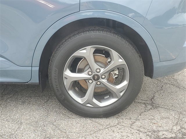 2023 Ford Escape ST-Line photo 5
