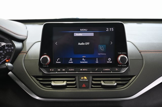 2020 Nissan Altima 2.5 SR photo 4