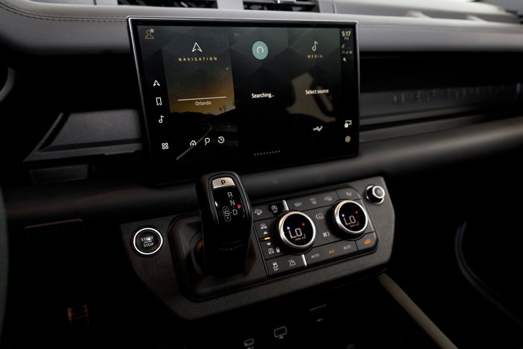 2023 Land Rover Defender 110 V8 110 Carpathian Edition photo 24