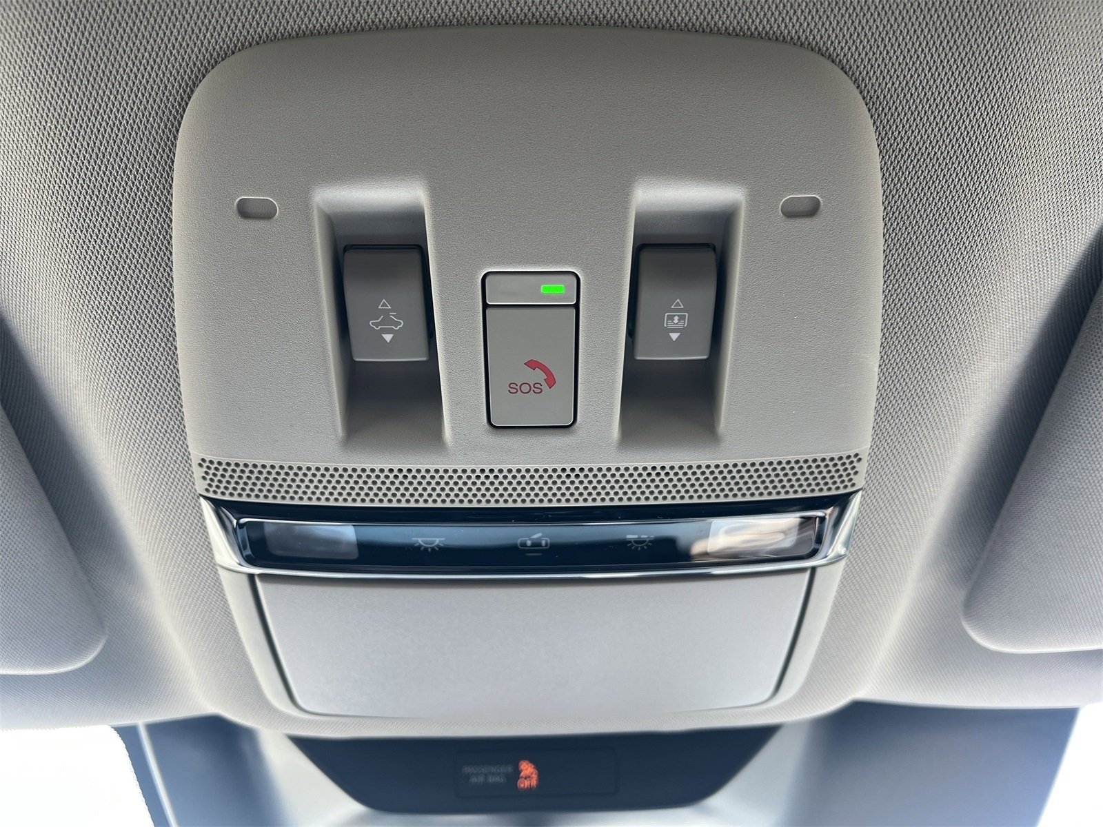 2025 Nissan Murano SL photo 13