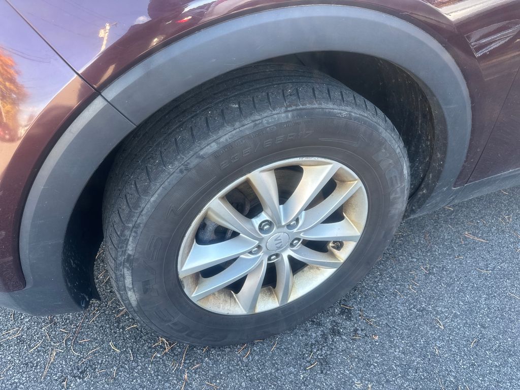 2017 Kia Sorento LX photo 2