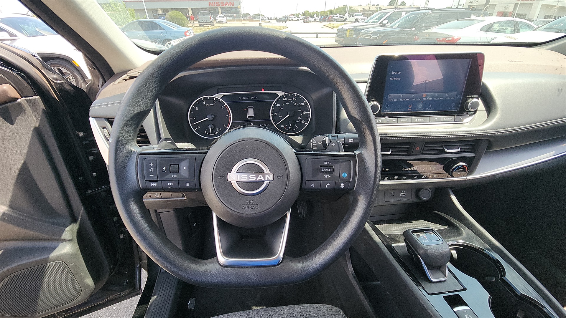 2023 Nissan Rogue SV photo 25