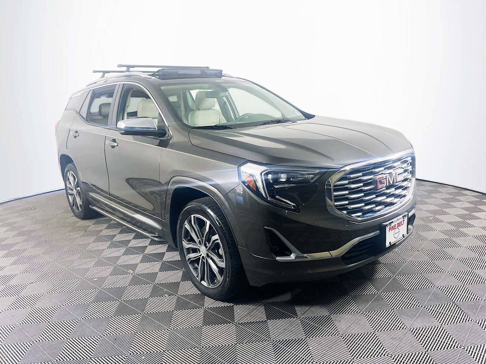 2019 Gmc Terrain Denali photo 3