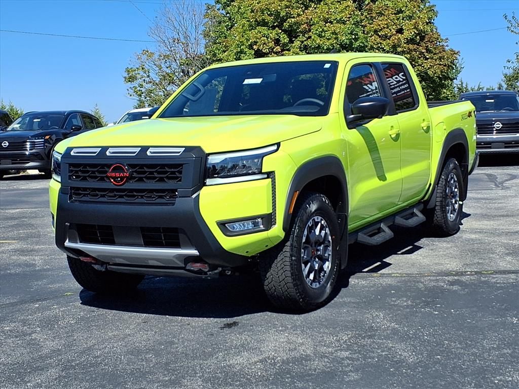2026 Nissan Frontier PRO-4X photo 2