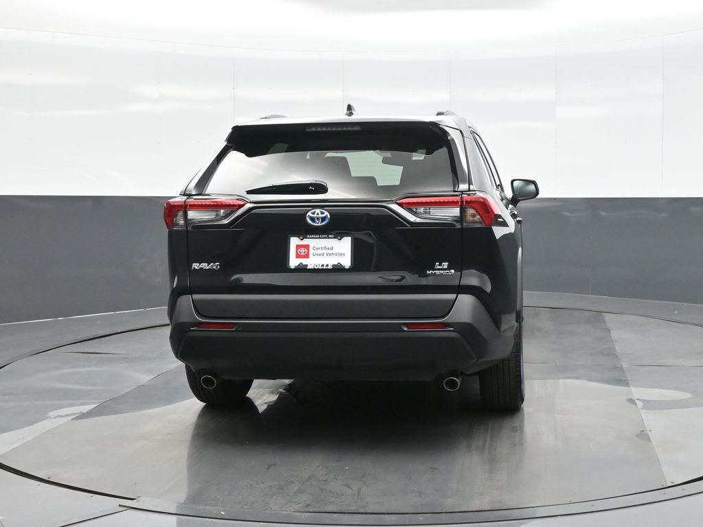 2024 Toyota RAV4 Hybrid LE photo 3