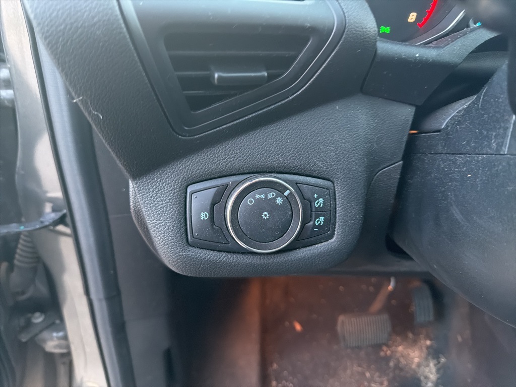 2014 Ford Escape SE photo 4