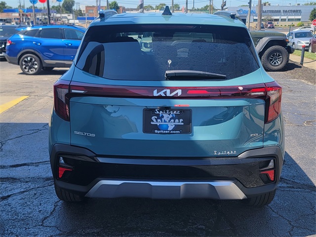 2026 Kia Seltos EX photo 5