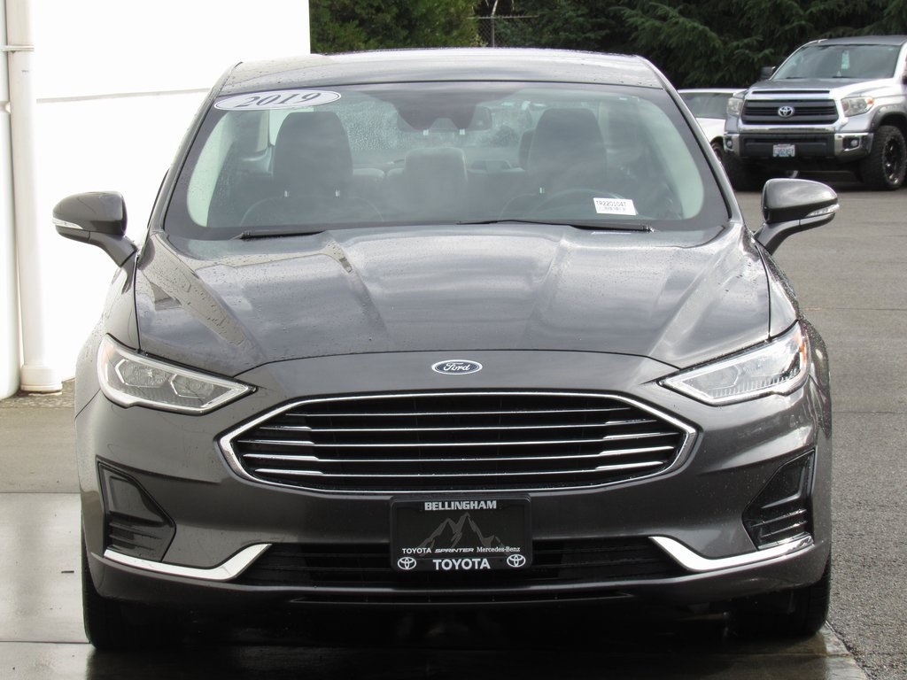 2019 Ford Fusion Hybrid SEL photo 3