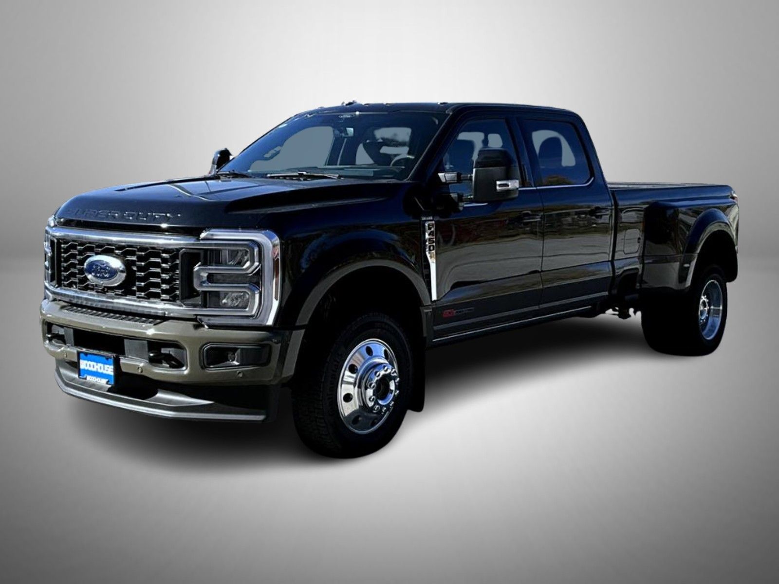 2026 Ford F-450 Super Duty King Ranch's photo